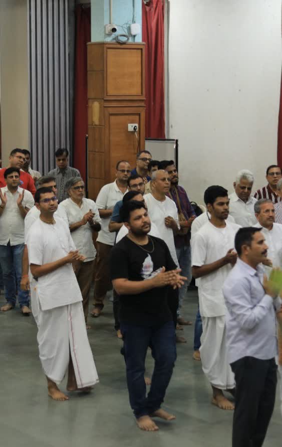 Powai Bhagavad-gita Session