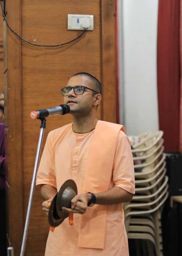 Powai Bhagavad-gita Session