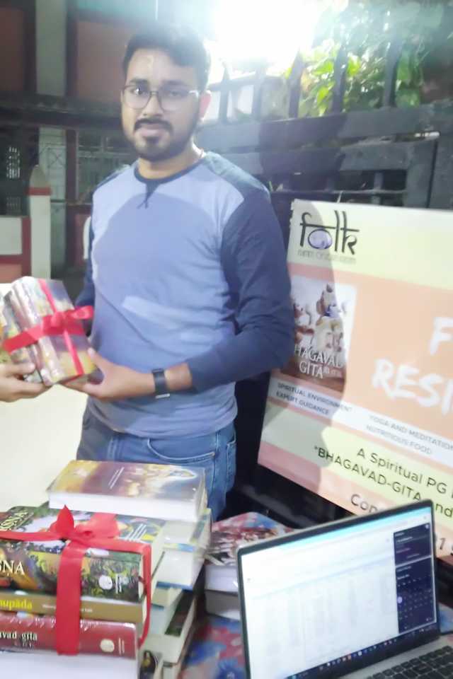HKM Book Marathon 32